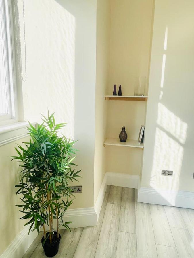 Large Flat In F2 With Mountain View Appartement